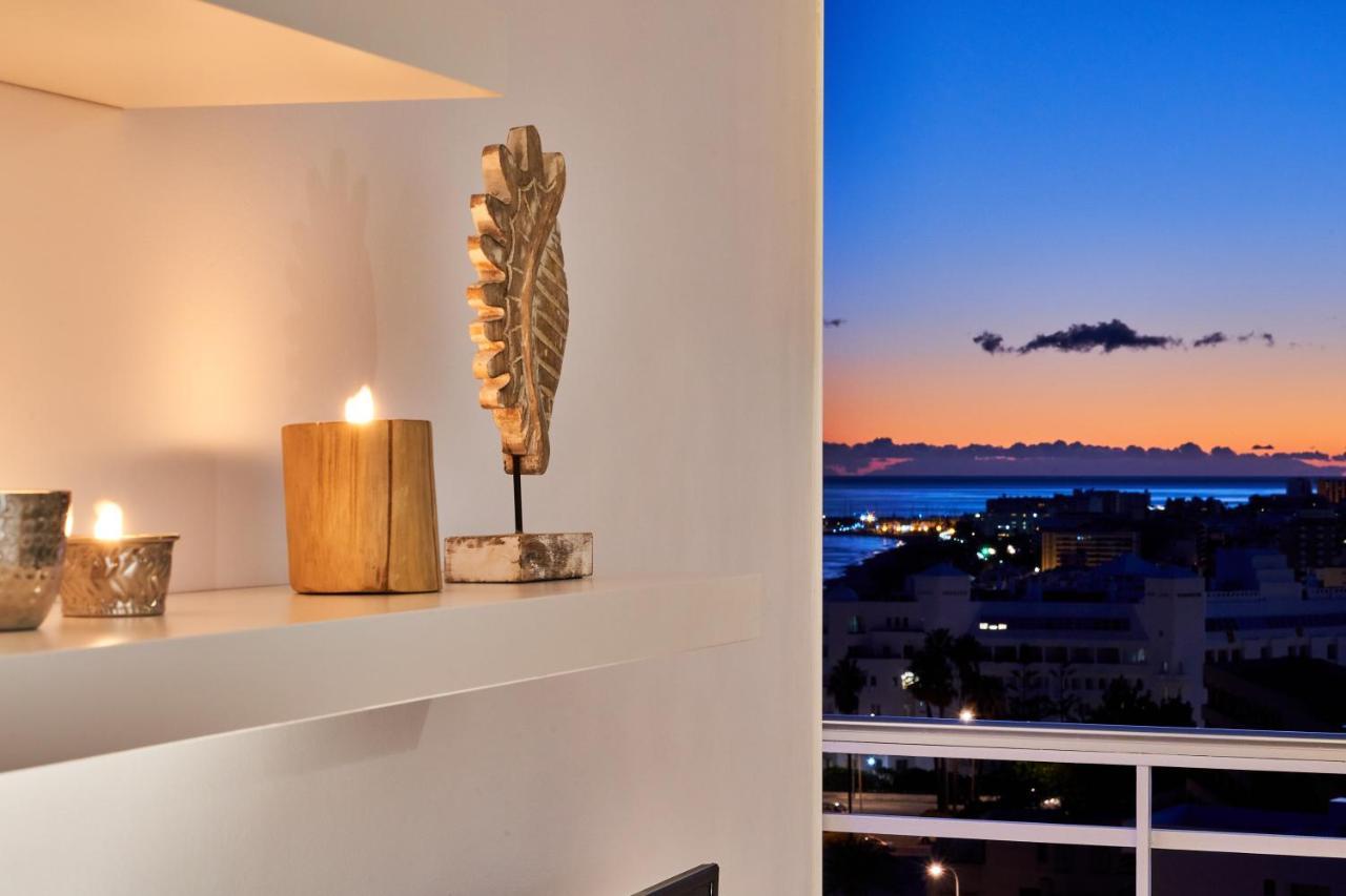 Sunset Beach Charming Apartment With Jacuzzi Torremolinos Dış mekan fotoğraf