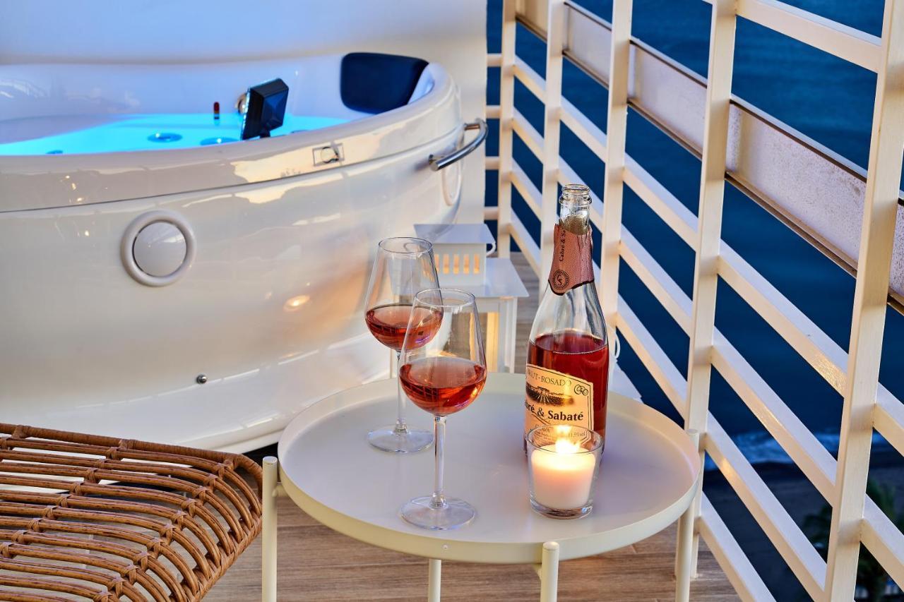 Sunset Beach Charming Apartment With Jacuzzi Torremolinos Dış mekan fotoğraf