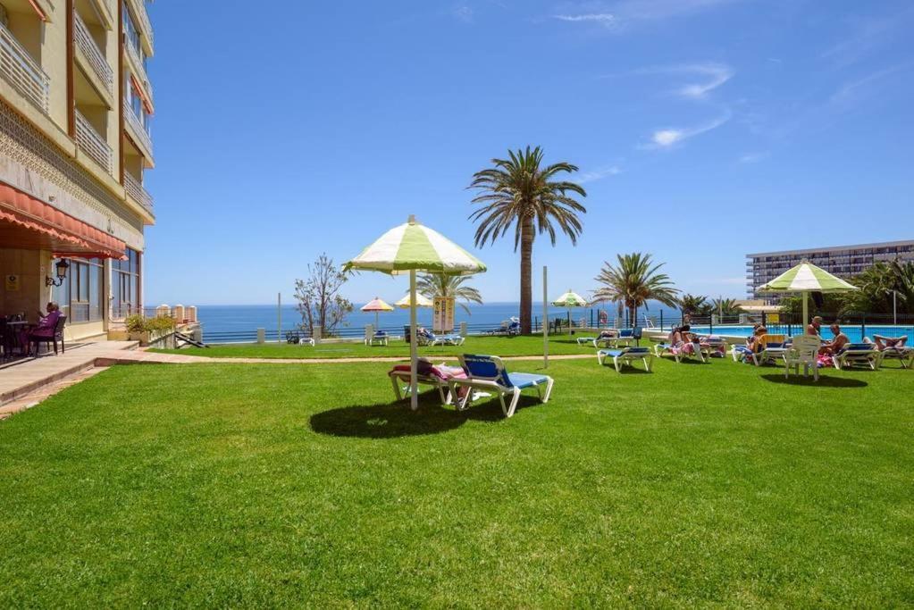 Sunset Beach Charming Apartment With Jacuzzi Torremolinos Dış mekan fotoğraf